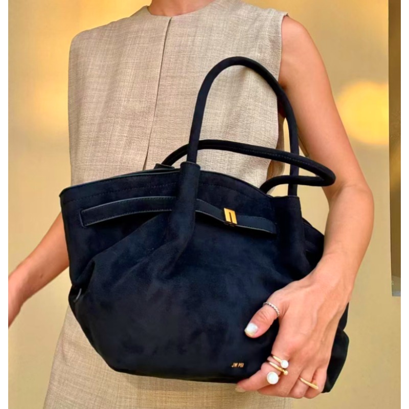 Сумка-ханта в форме пельменя б – обзор и цена Women Bags 2026 Trends